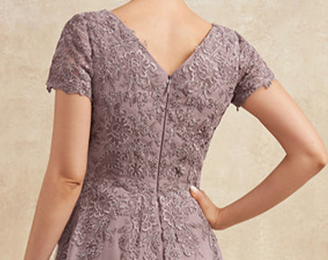 Back Style: Back Zip, V Back