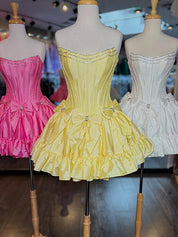 Pink A-Line Strapless Short Satin Homecoming Dress With Bowknot