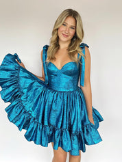 A-line Straps Sweetheart Short Homecoming Dress with Bow