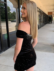 Mermaid Off The Shoulder Short Velvet Homecoming Dress With Beading