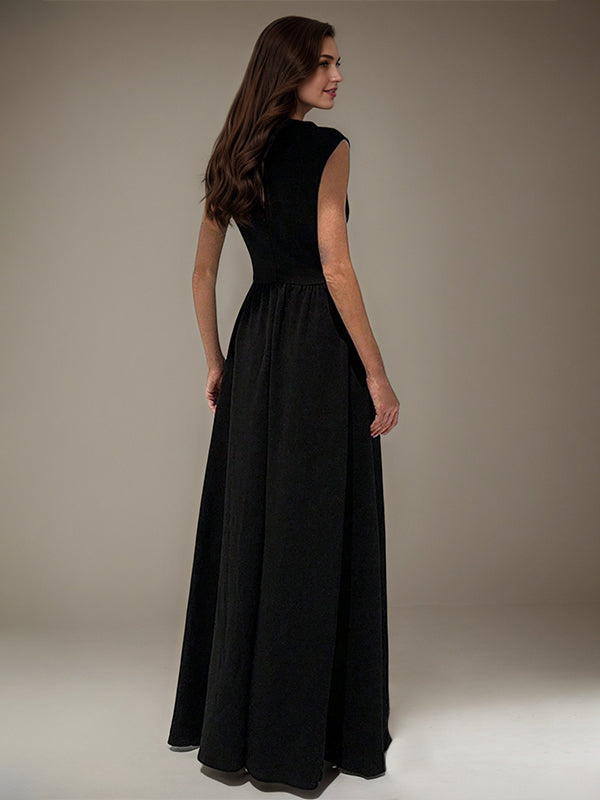 Black A-Line Scoop Sleeveless Pleated Long Formal Dress