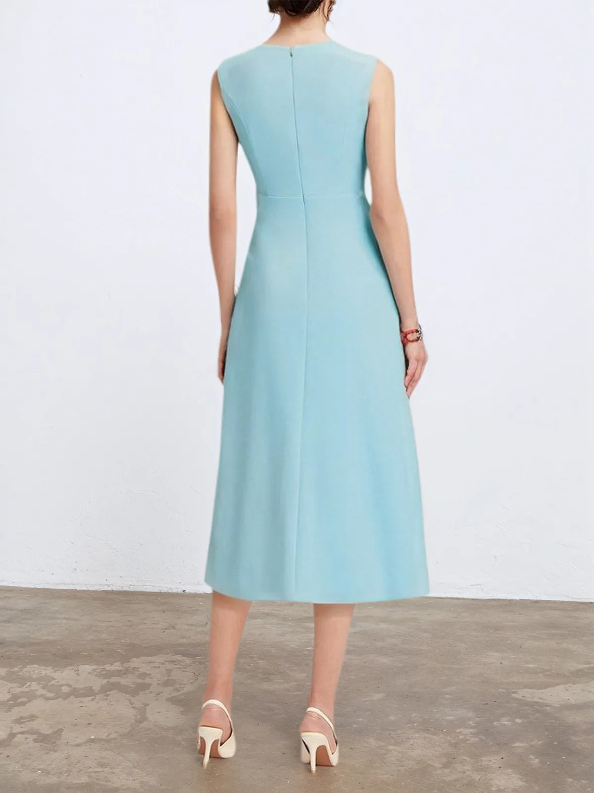 Light Blue Sleeveless Midi Elegant A-line Dress with Waist Twist for Day-to-Night