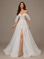 Off-The-Shoulder Sweetheart Lace Long Wedding Dresses with High Slit and Court Train