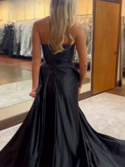 Black Mermaid Strapless V-neck Satin Ruched Sheath Long Prom Dress with Slit