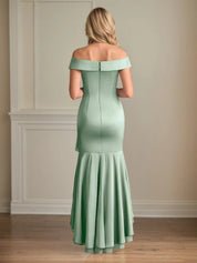 Sheath/Column Satin Off The Shoulder Sleeveless Asymmetrical Dress
