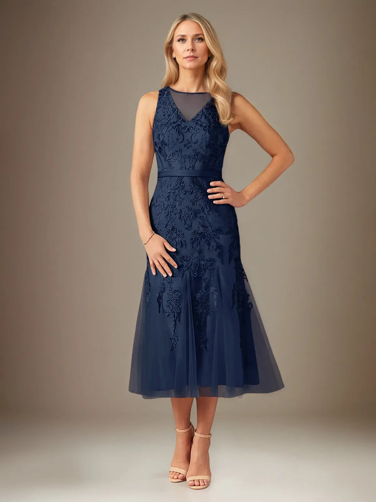 Sheath/Column Lace Scoop Neck Sleeveless Tea Length Dress