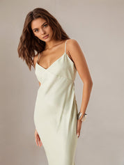 Sheath/Column Chiffon Spaghetti Straps Sleeveless Floor Length Dresses