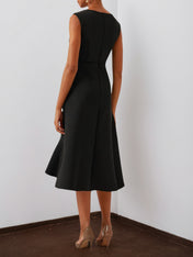 Black Sleeveless Midi Elegant A-line Dress with Waist Twist for Day-to-Night