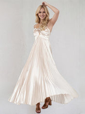 Champagne A Line Satin Spaghetti Straps Sleeveless Floor Length Dress With 3D Flower