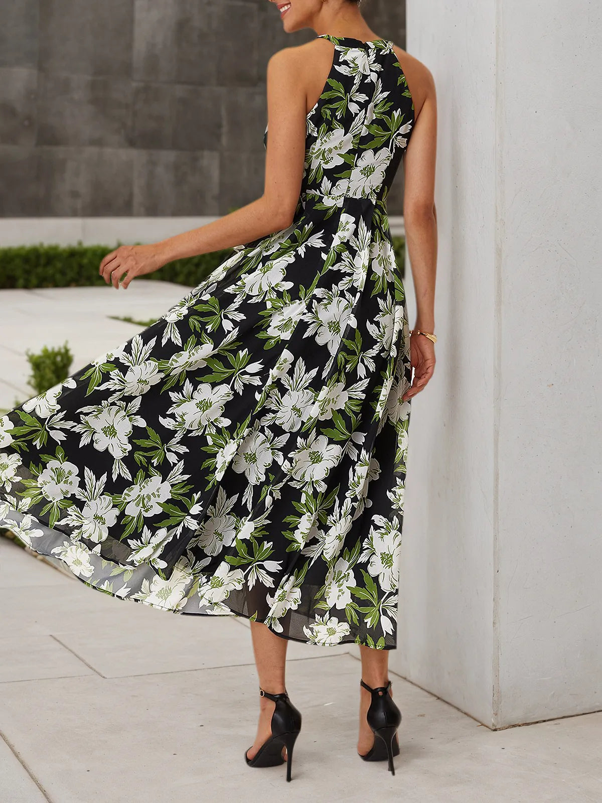 04_063933a1-7ab1-4613-850d-f2fb114303bd.webp