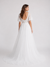 Elegant V-Neck Flutter Sleeve Lace Tulle A-Line Wedding Dress with Chapel Train