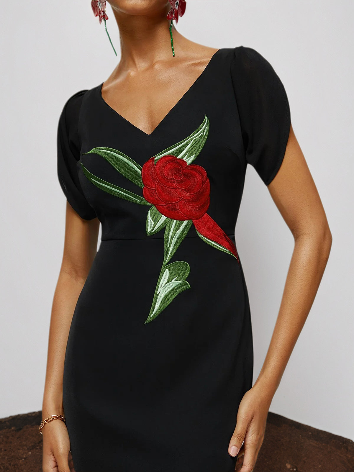 Black Floral Embroidered V Neck Sleeveless Slit Sheath Midi Dress