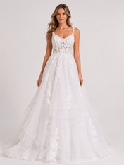 Elegant Sweetheart V-Neck Lace Applique Tulle A-Line Wedding Dress with Spaghetti Straps and Chapel Train