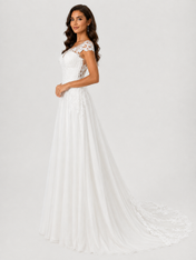 Elegant Illusion Scoop Neck Lace Applique Tulle A-Line Wedding Dress with Chapel Train