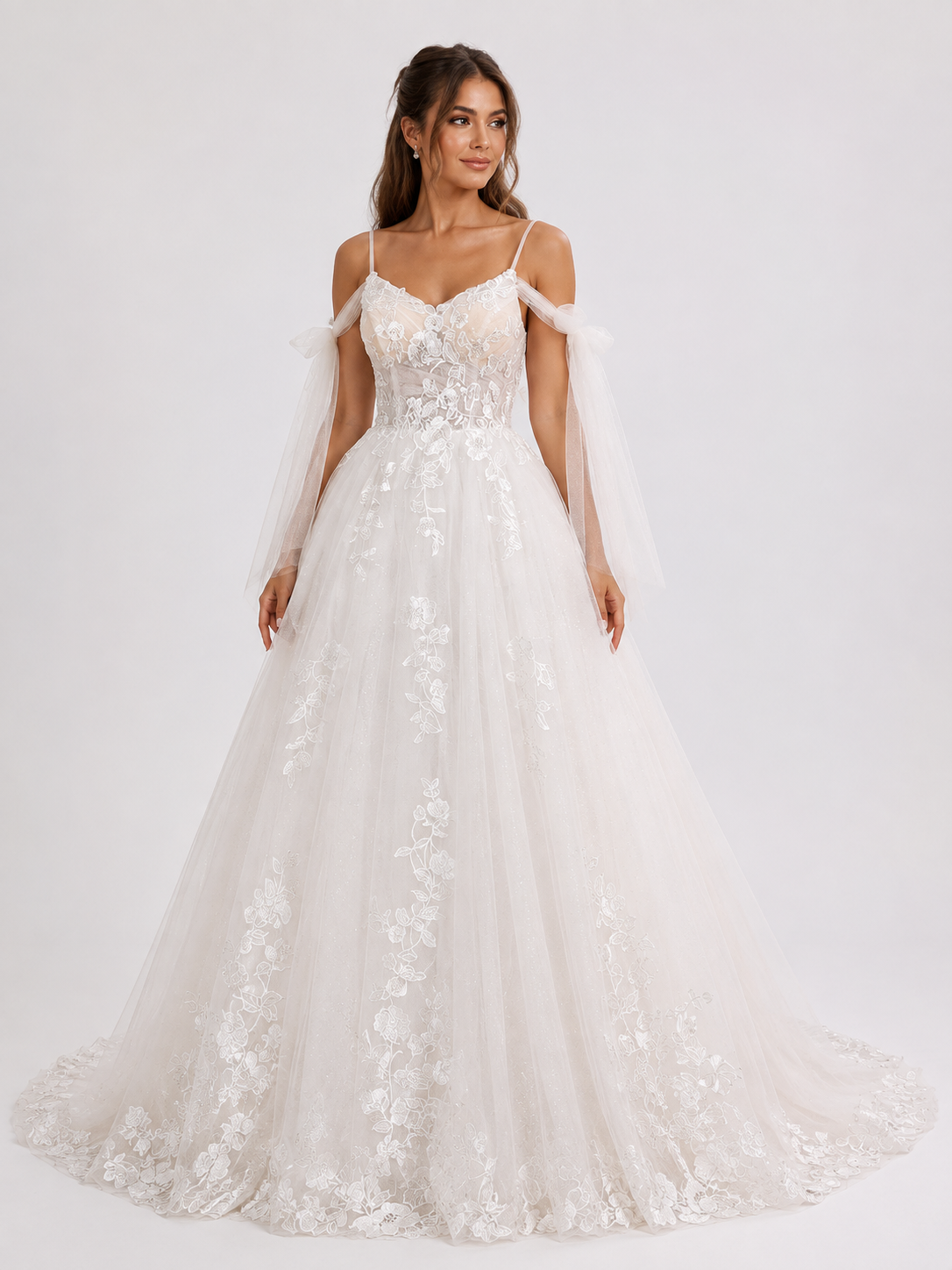 Elegant Sweetheart Lace Applique A-Line Wedding Dress with Detachable Sleeves and Chapel Train