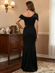 Trumpet/Mermaid Asymmetrical Mother of the Bride Dress with Appliques