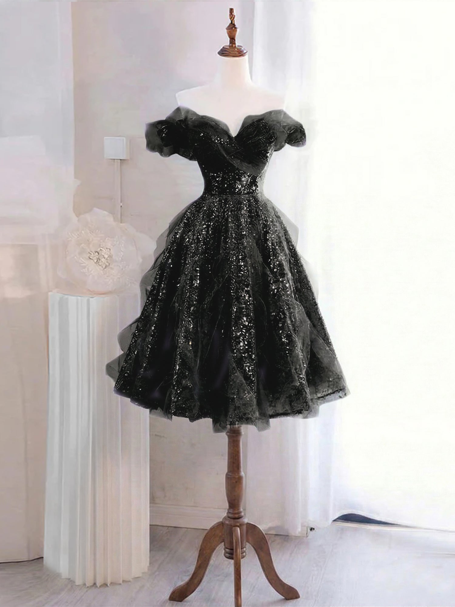 Whimsical Lavender Glitter Tulle Off-the-Shoulder Mini Homecoming Dress