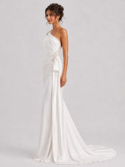 Elegant One‑Shoulder Satin Mermaid Wedding Dress with Side Bow and Deep V‑Back
