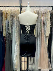 Bodycon Satin Short Homecoming Dress with Appliqeus