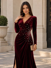V-Neck Pearl Ruched Burgundy Velvet Floor-Length Evening Dresses with Long Sleeves