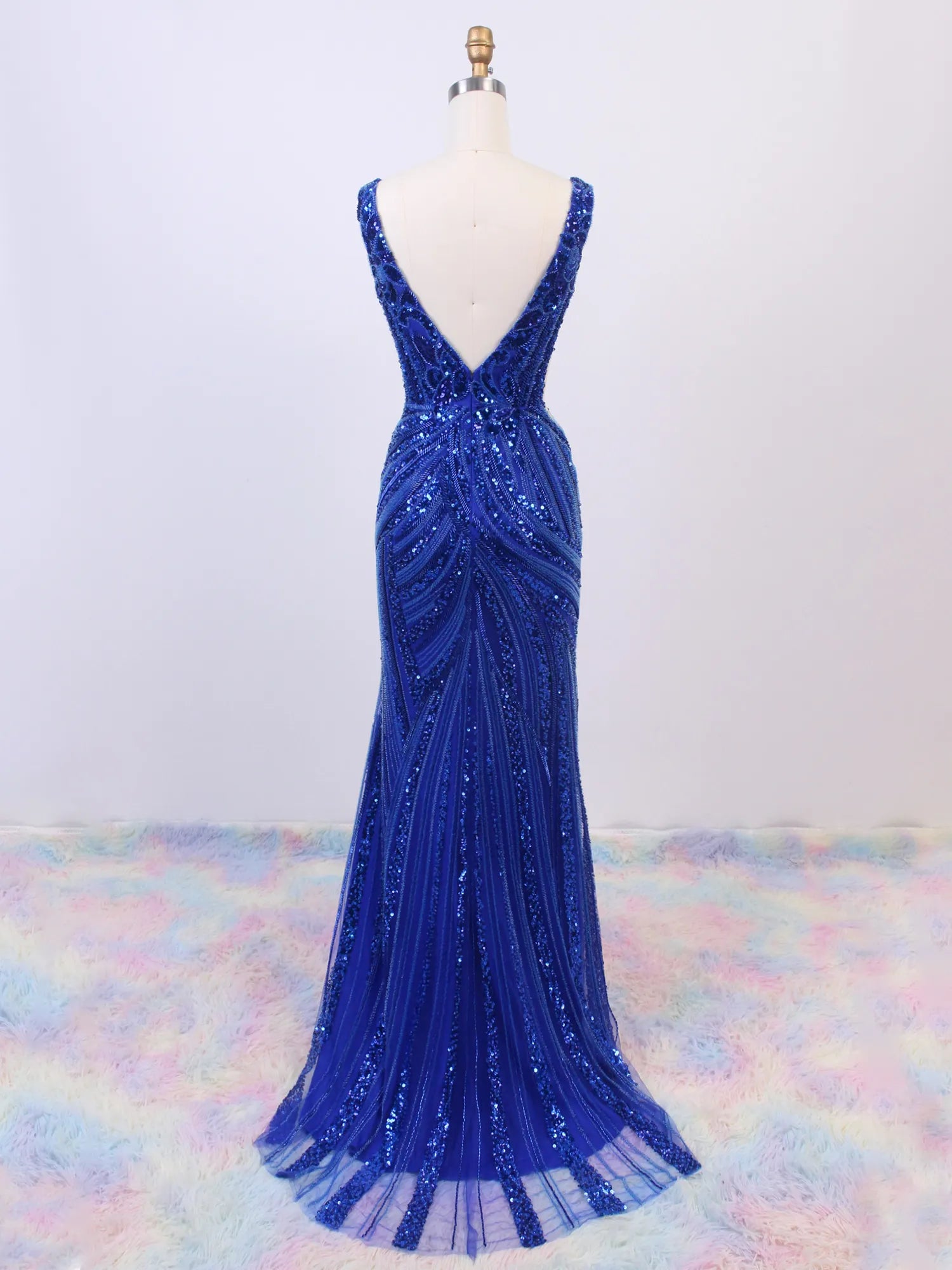 Plunging V-Neck Art Deco Sequin Mermaid Prom Dress