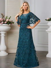 A-line Scoop Neck Floor-Length Lace Evening Dress With Appliques