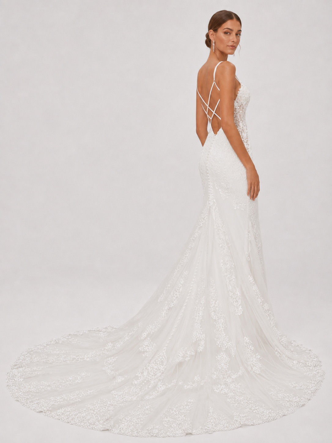 Elegant High-Neck Lace Applique Mermaid Wedding Dress with Illusion Keyhole and Chapel Train
