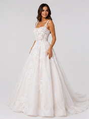 Elegant Floral Applique Tulle A-Line Wedding Dress with Sweep Train