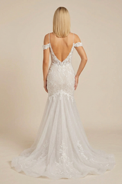 Elegant Off-the-Shoulder White Lace Trumpet Wedding Dresses with Spaghetti Straps and Sweep Train