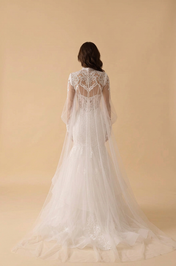 Elegant Long Sleeve White Lace Trumpet Wedding Dresses with Bolero and Chapel Train