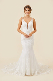 Elegant Spaghetti Strap White Lace Trumpet Wedding Dresses with V-Neck and Sweep Train