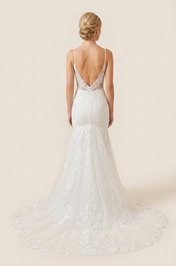 Elegant Spaghetti Strap White Lace Trumpet Wedding Dresses with V-Neck and Sweep Train