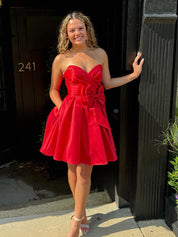 Red A-line Sweetheart Satin Short Homecoming Dress with Bow