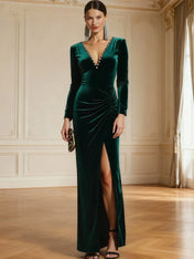 Formal Evening Dress Emerald Green Sheath V-Neck Velvet Maxi Dress with Slit