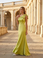 One-Shoulder Beaded Bow Satin Long Evening Dress