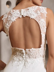 White A-Line Sleeveless Sequins Chiffon Wedding Dress