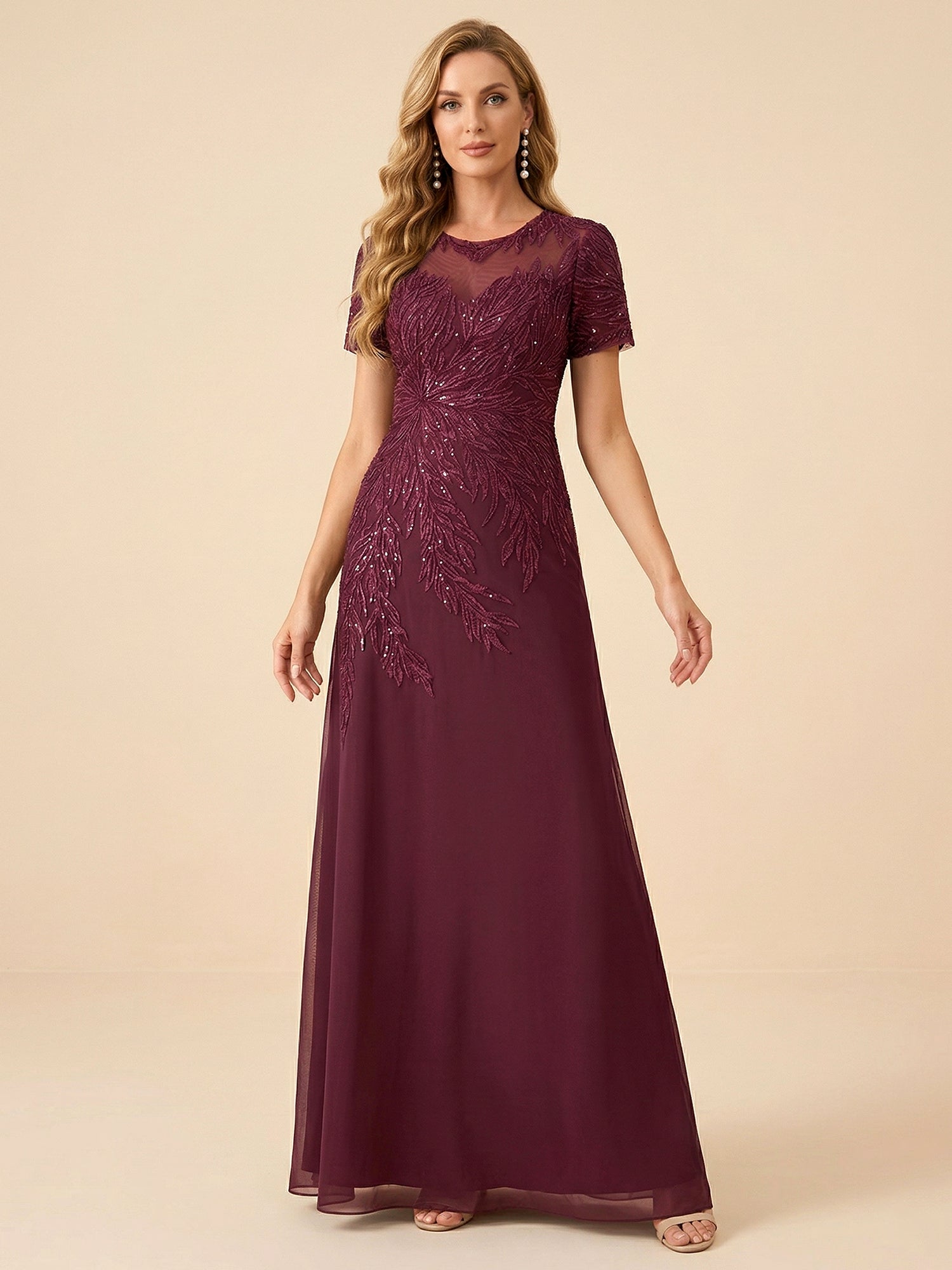 Elegant Short Sleeve Embroidery Mother of the Bride Dress