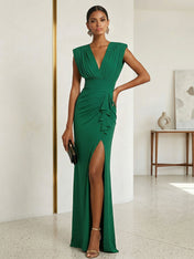 Commanding Formal Evening Dress Emerald Green Plunging V-Neck Slit Gown