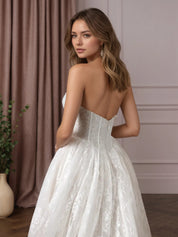 White Ball-Gown Strapless Sleeveless Lace Wedding Dress