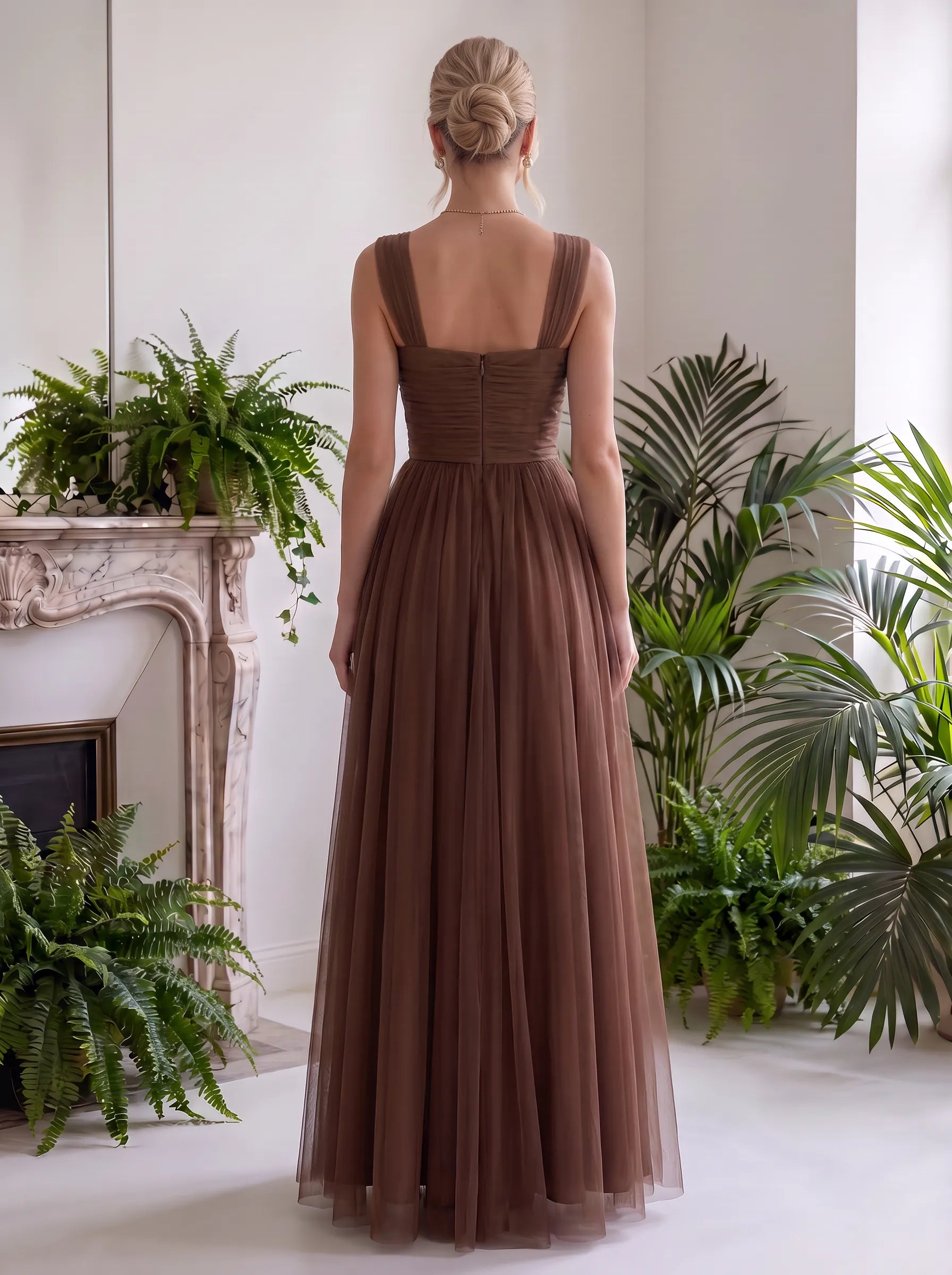 Square-Neck Ruched Bodice Tulle A-Line Evening Dress with Thick Straps and Flowing Skirt