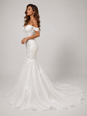 Elegant Off-the-Shoulder Lace Applique Mermaid Wedding Dress with Chapel Train 