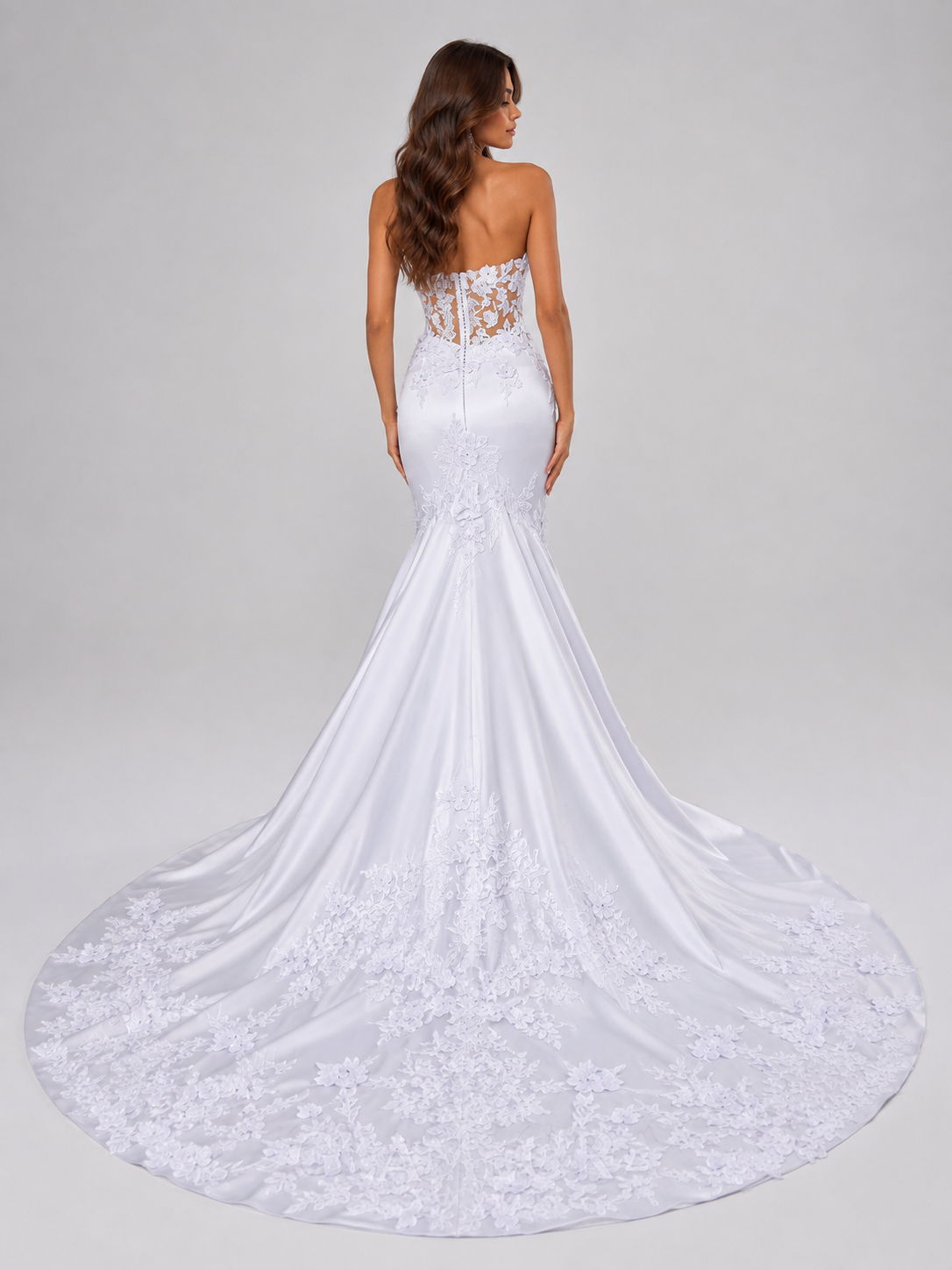 Elegant Strapless Sheer Lace Applique Satin Mermaid Wedding Dress with Chapel Train