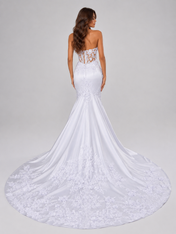 Elegant Strapless Sheer Lace Applique Satin Mermaid Wedding Dress with Chapel Train
