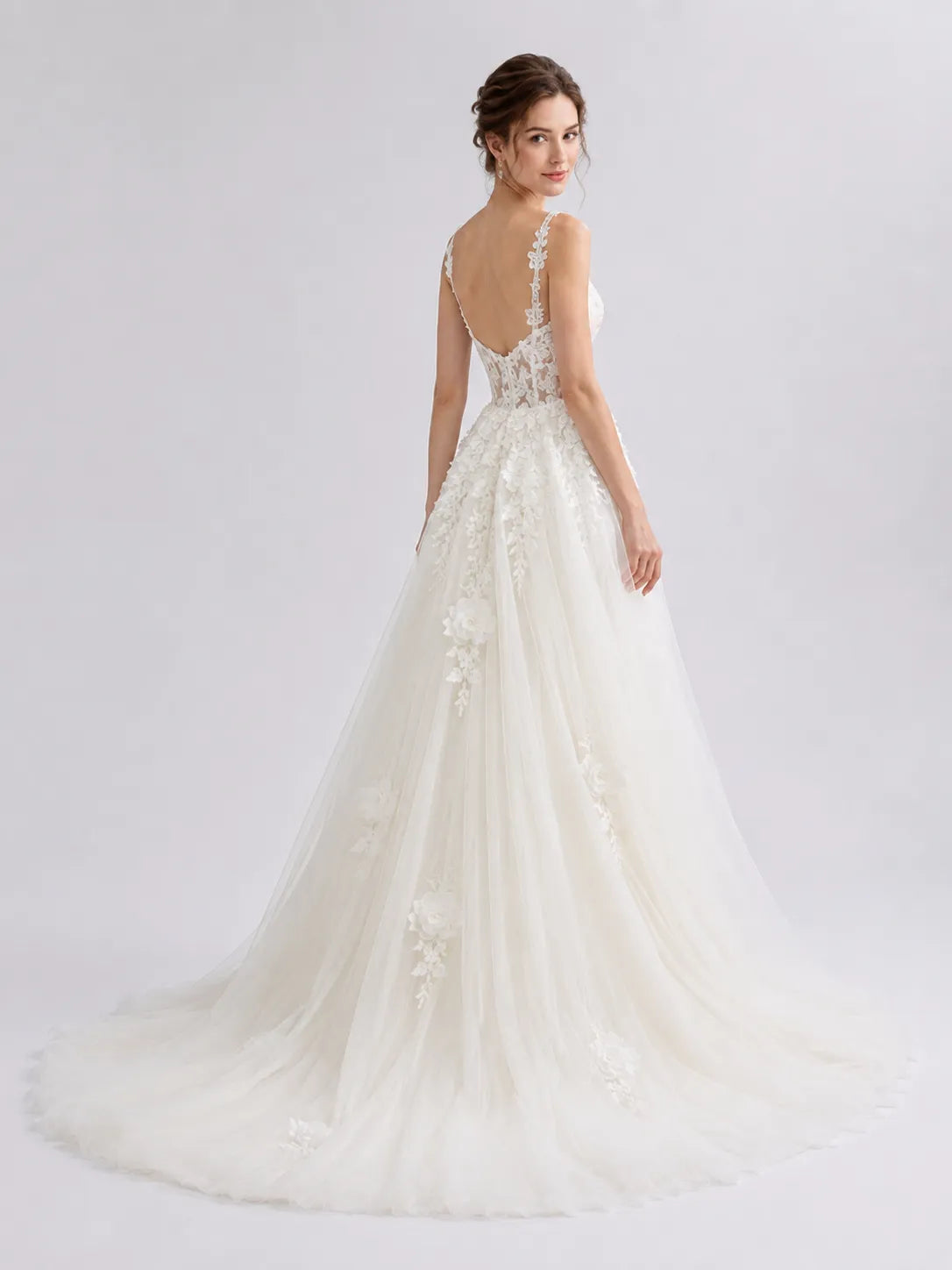 Romantic A-Line Tulle Wedding Dress with Floral Lace Bodice & 3D Appliqués