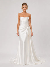 Elegant Strapless Satin Wedding Dress with Ruched Draping & Beaded Brooch