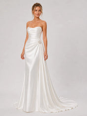 Elegant Strapless Satin Wedding Dress with Ruched Draping & Beaded Brooch
