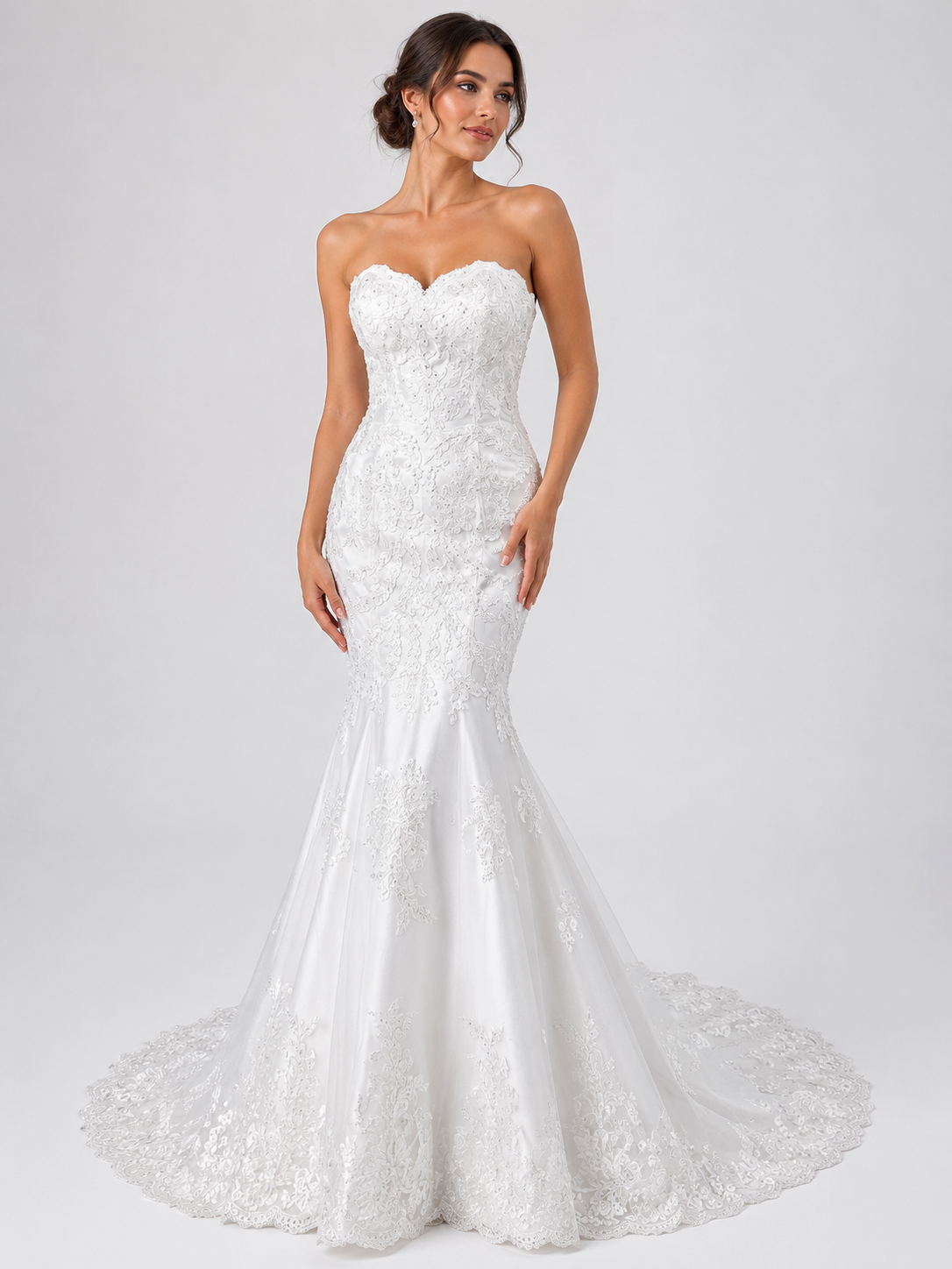 Elegant Strapless Sweetheart Lace Mermaid Wedding Dress with Chapel Train