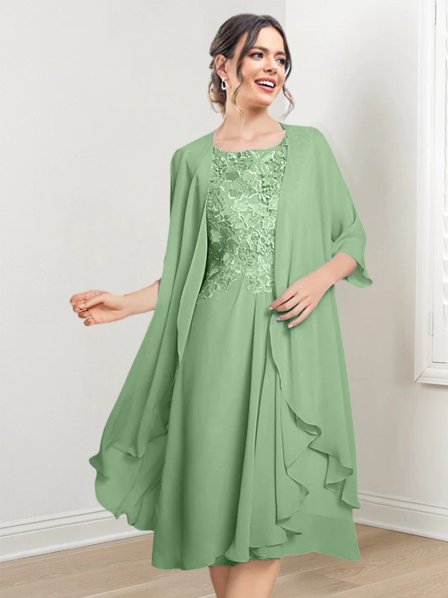 Princess Scoop Knee-Length Mother of the Bride Dresses