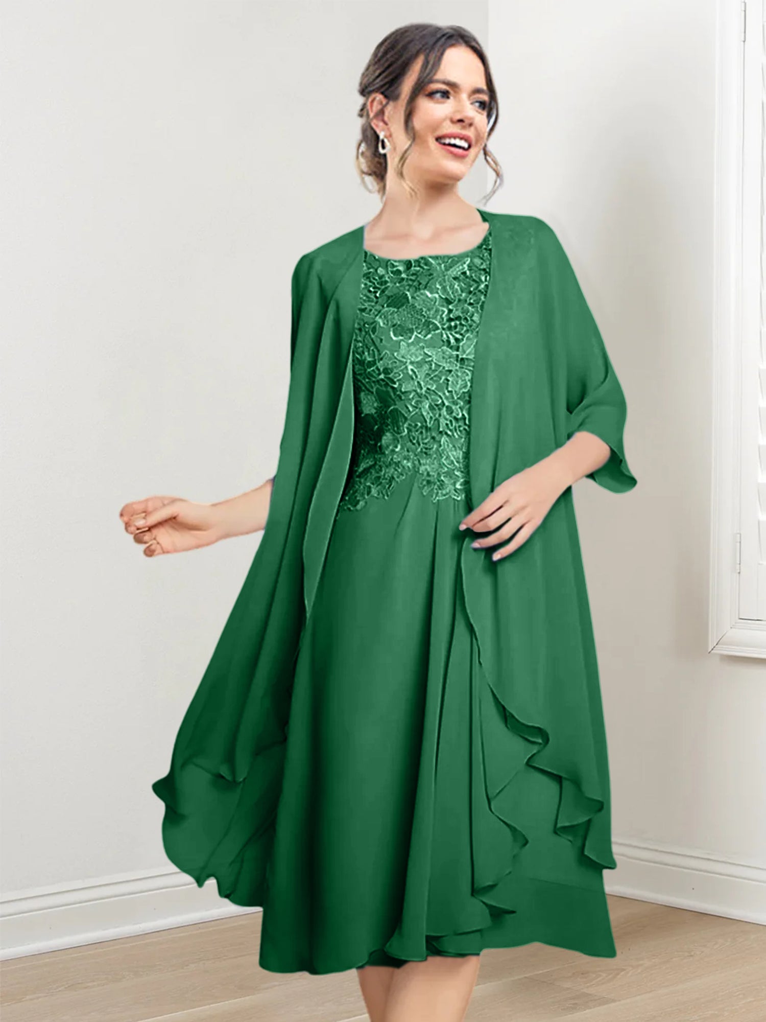 Princess Scoop Knee-Length Mother of the Bride Dresses