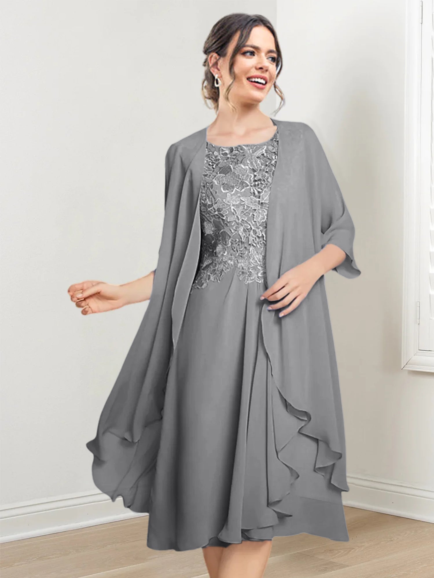 Princess Scoop Knee-Length Mother of the Bride Dresses